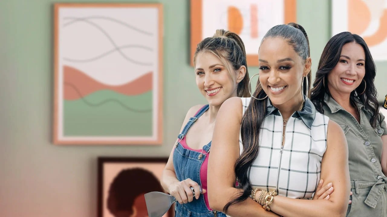 Tia Mowry's Weekend Refresh backdrop