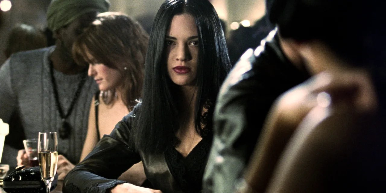 Les morsures de l'aube backdrop