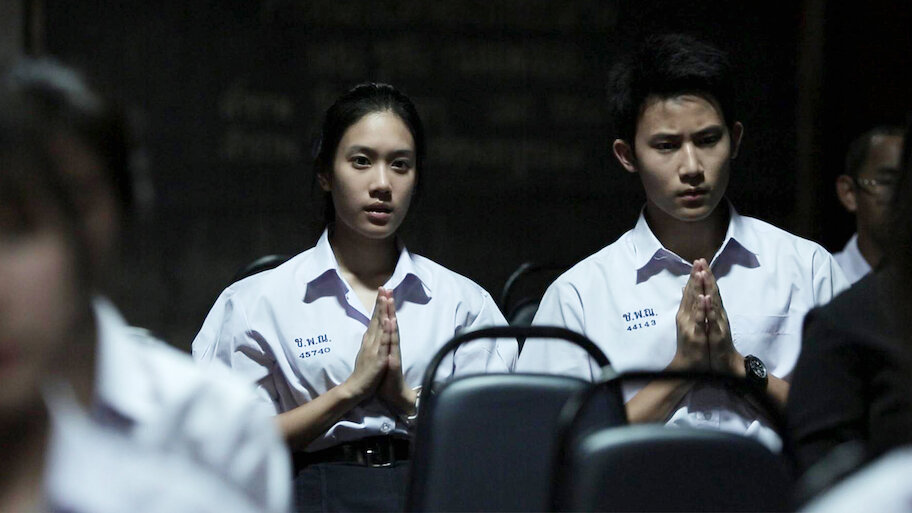 ThirTEEN Terrors backdrop