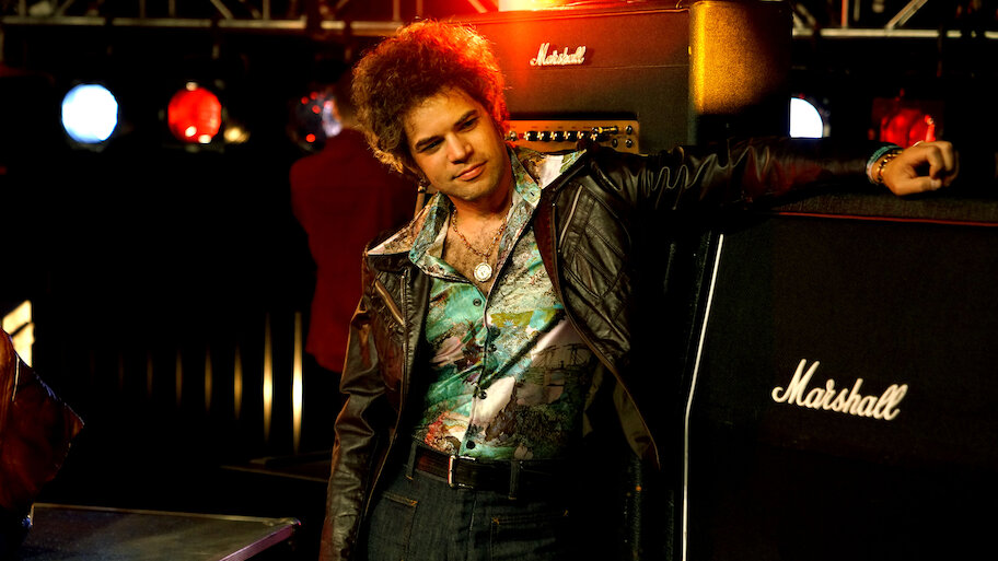 Spinning Gold backdrop